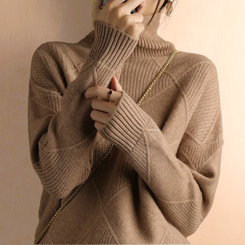 Knit | Women's Meghan Turtleneck Sweater