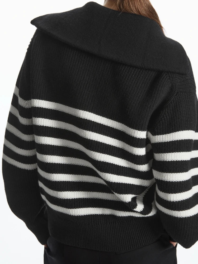 Knitted Women's Pullover with Zipper