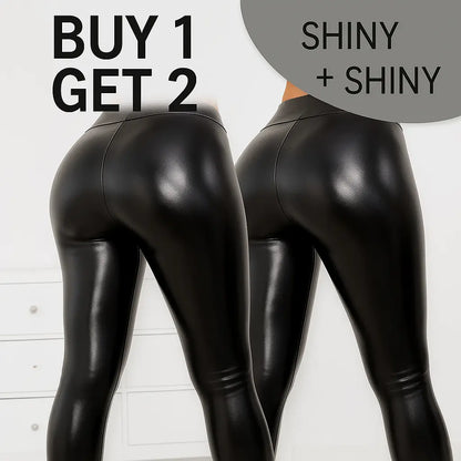CurveLux Legging in Velvety Leather